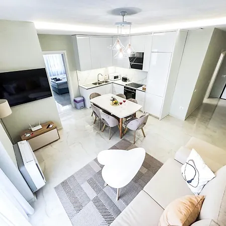 Apartment Family 1157 Golem (Tirana)
